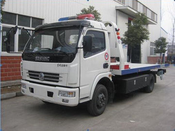 Used Dongfeng Centre Road Wreckers With Excellent Lifting Performance